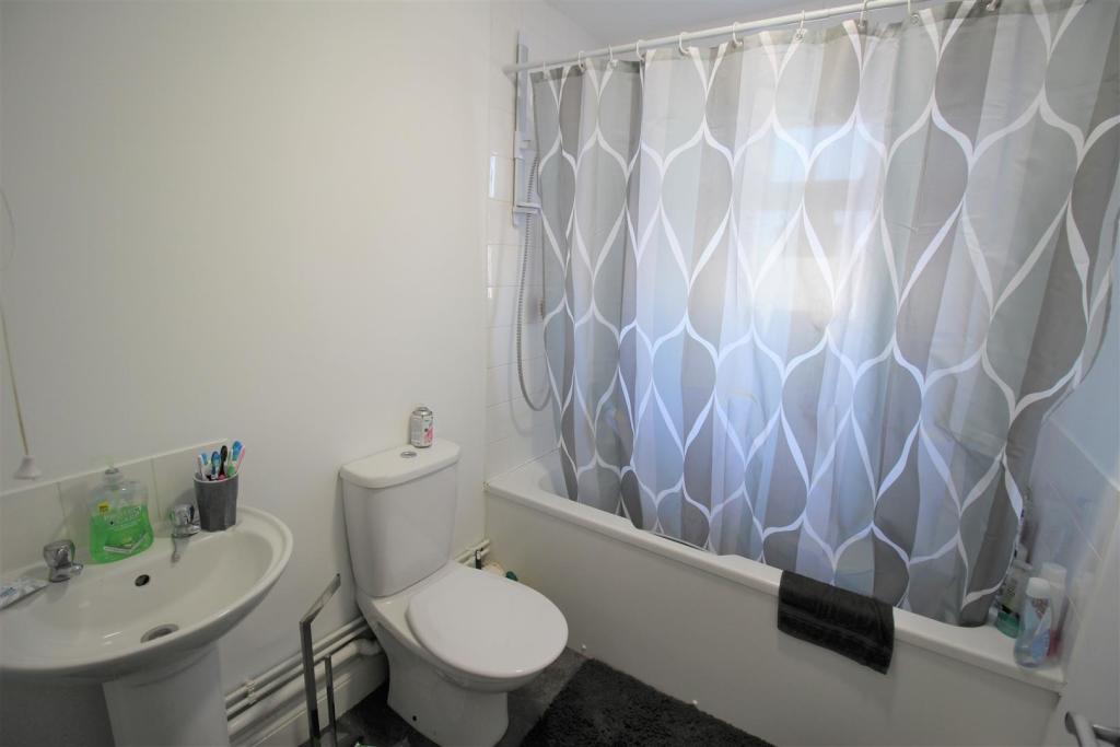 Main Bathroom