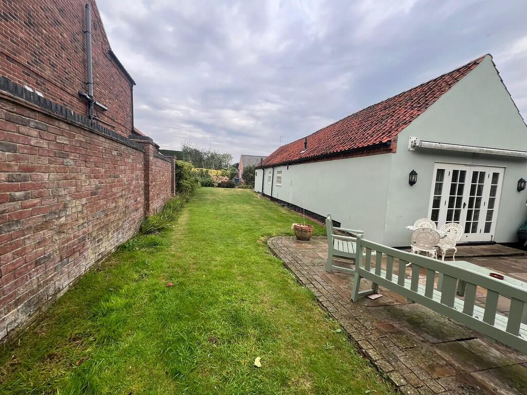 IMG-20240828-WA00...