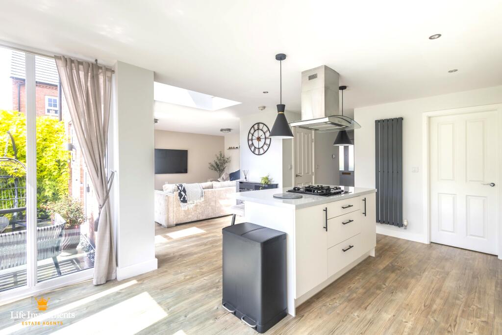 Kitchen-Family Room