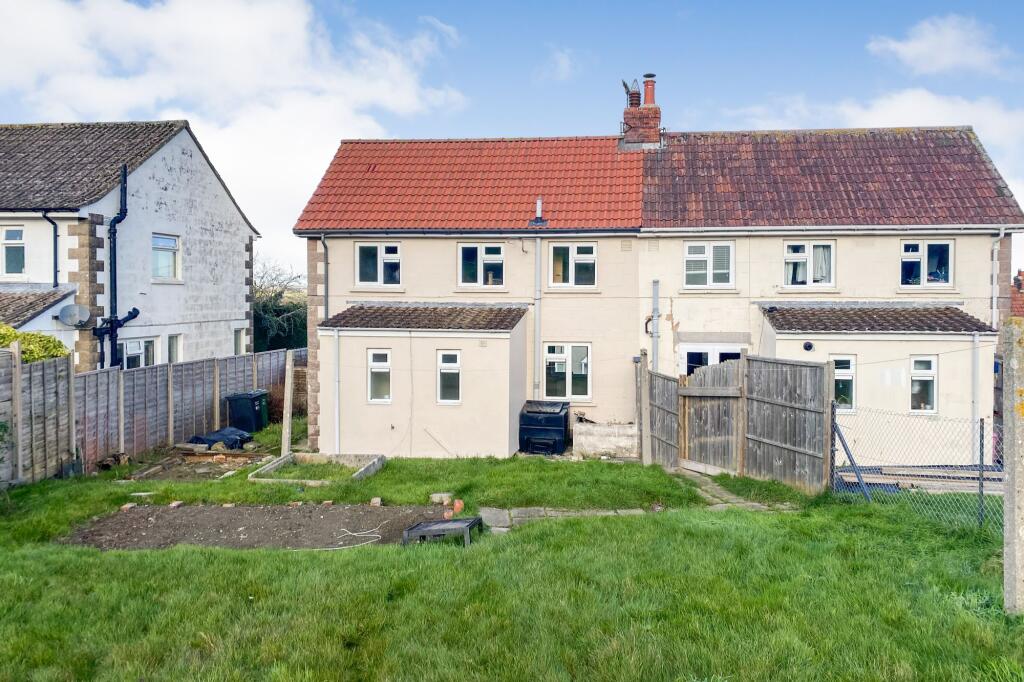 28 Highfields, Ilminster, Somerset, TA19 0JJ