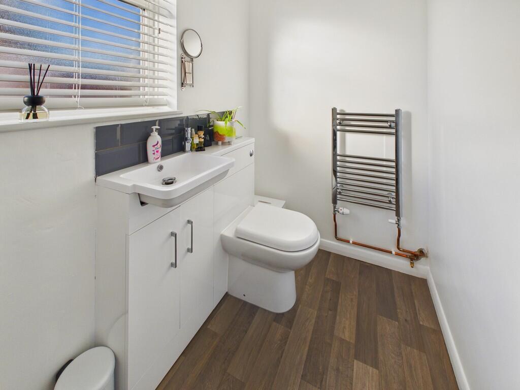 CAM05068G0-PR0062...