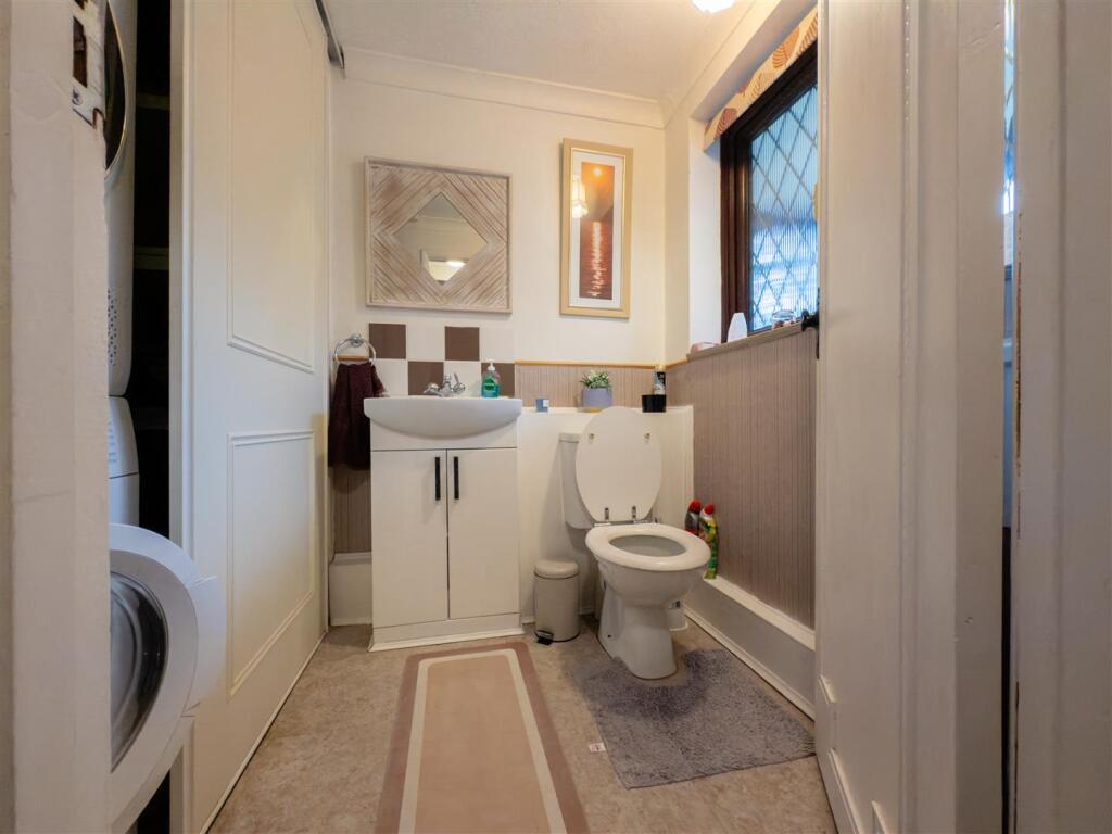 Cloakroom.jpg