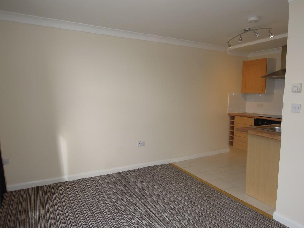 Lounge to Kitchen