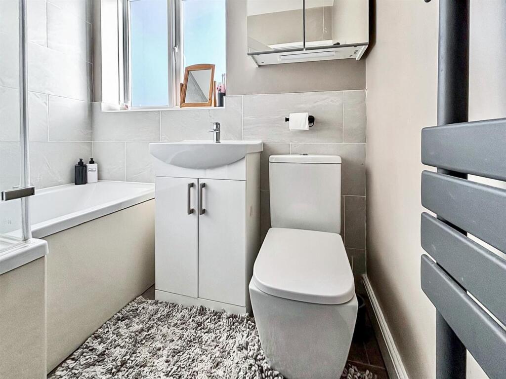 Bathroom W/C