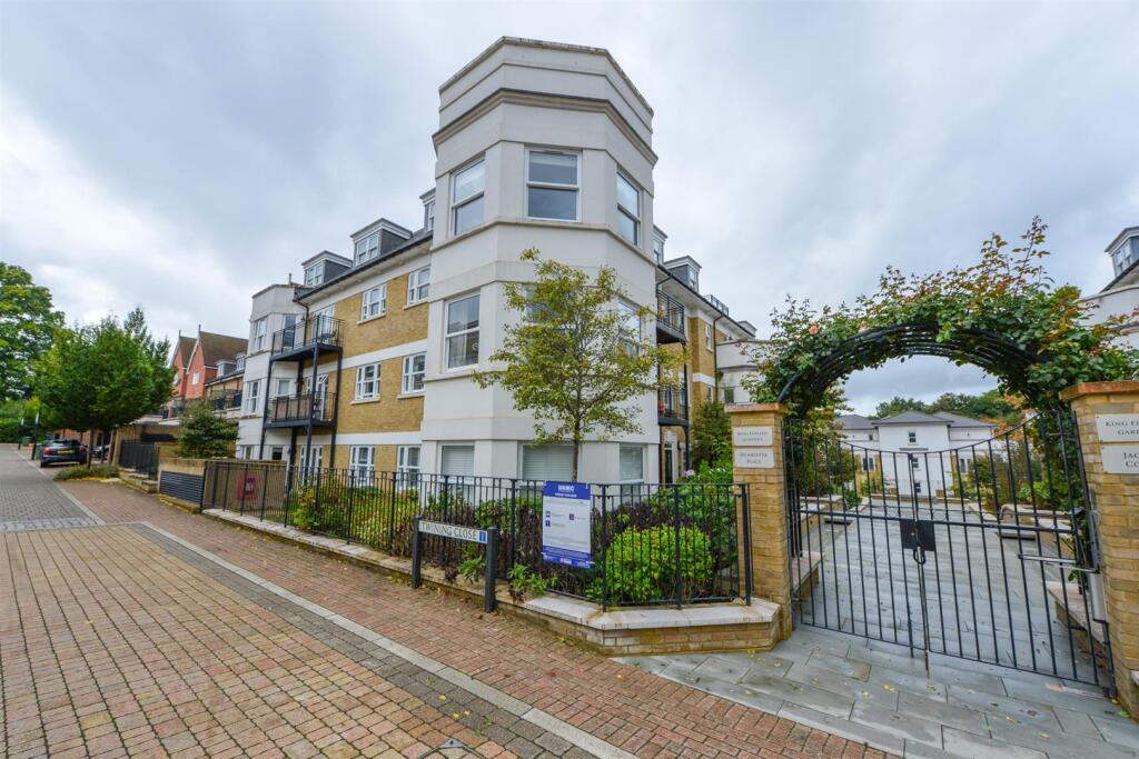 Henrietta Place Tunbridge Wells2.jpg