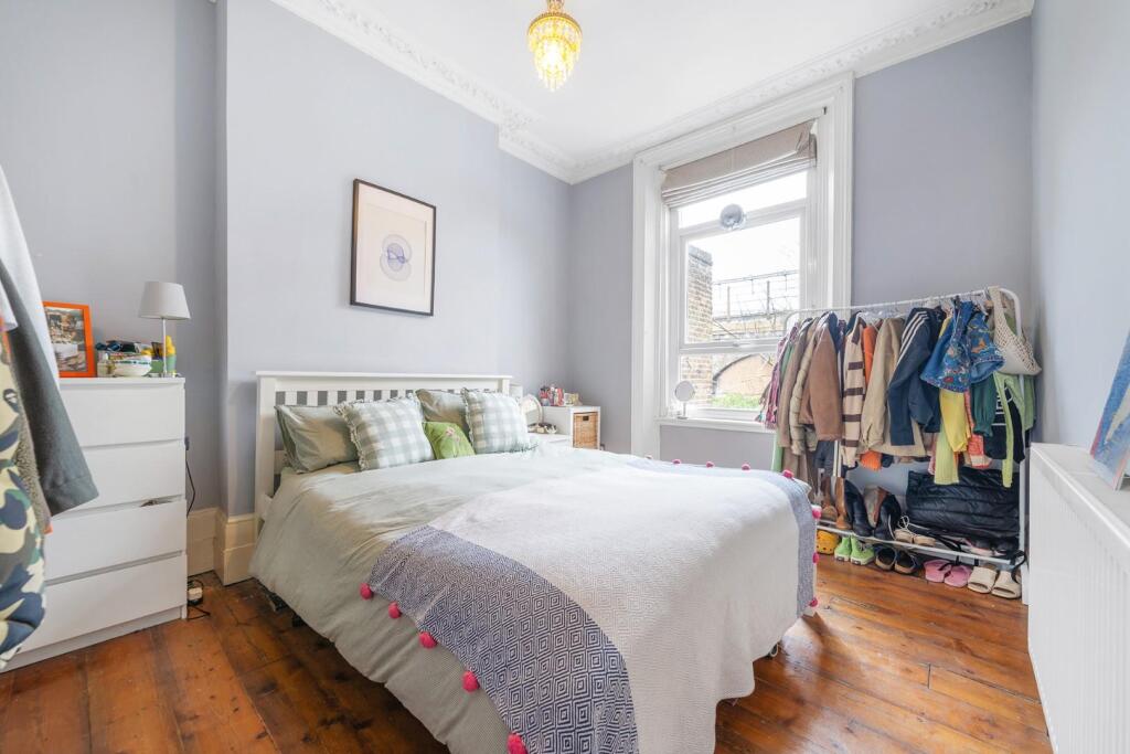 Bedroom.jpg
