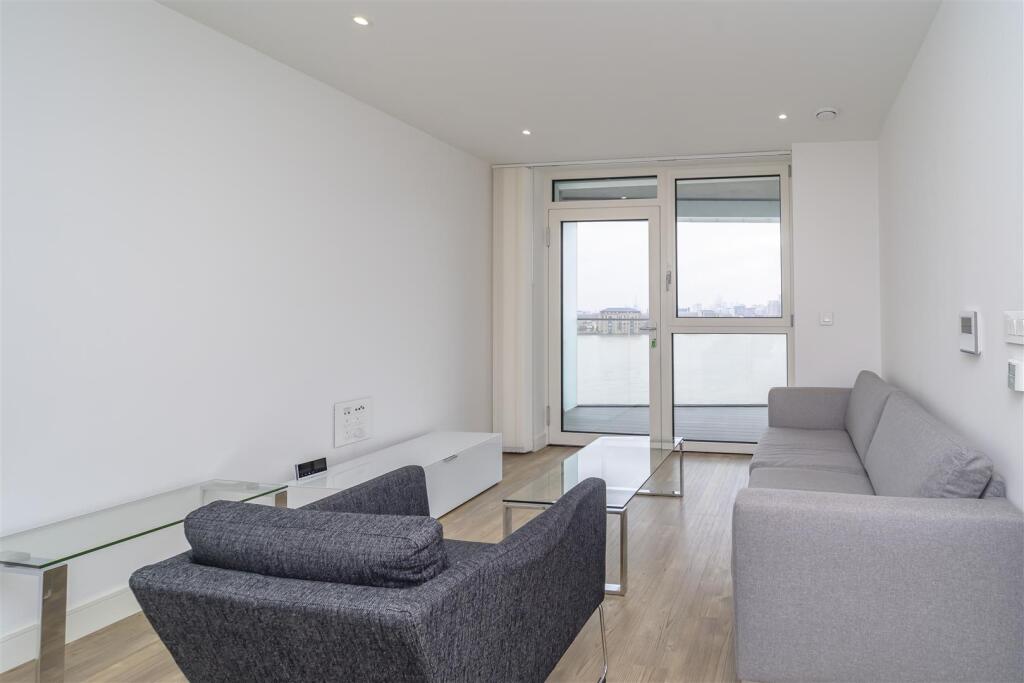 Living area .jpg