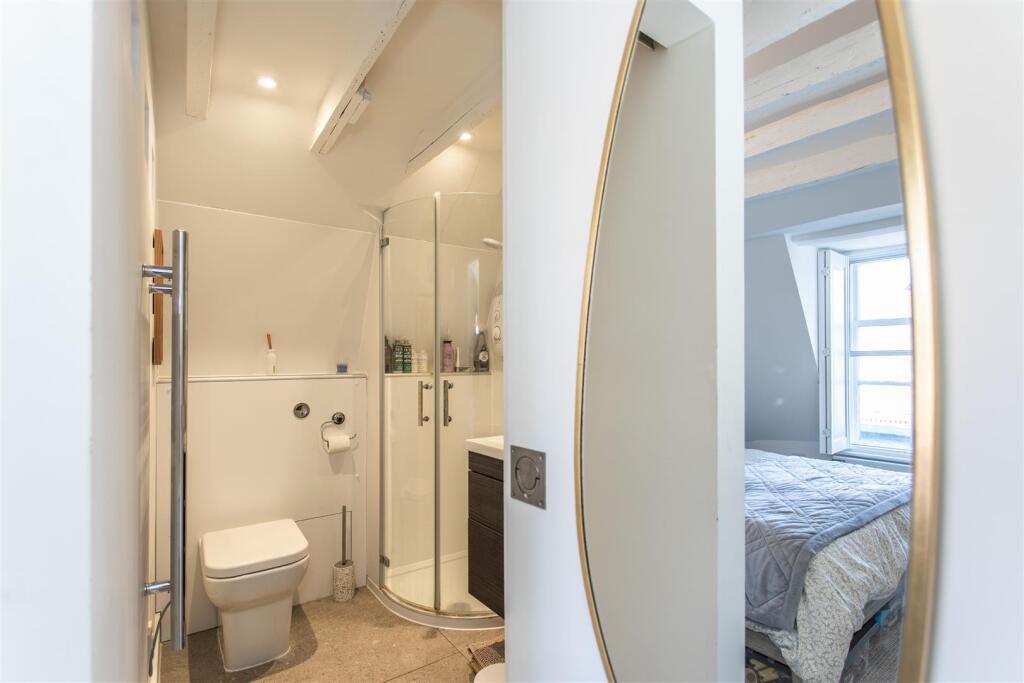 3, 1a St Martins Lane34.jpg