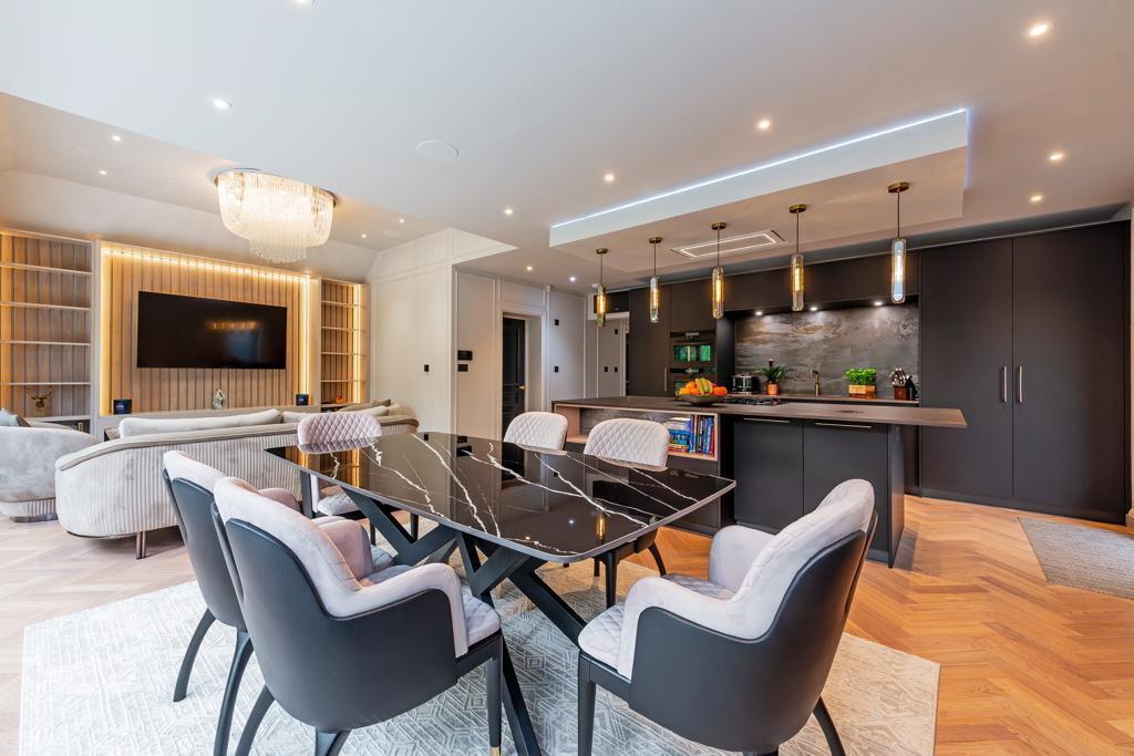 PHOTO-2025-09-01-15-29-34 (3).jpg