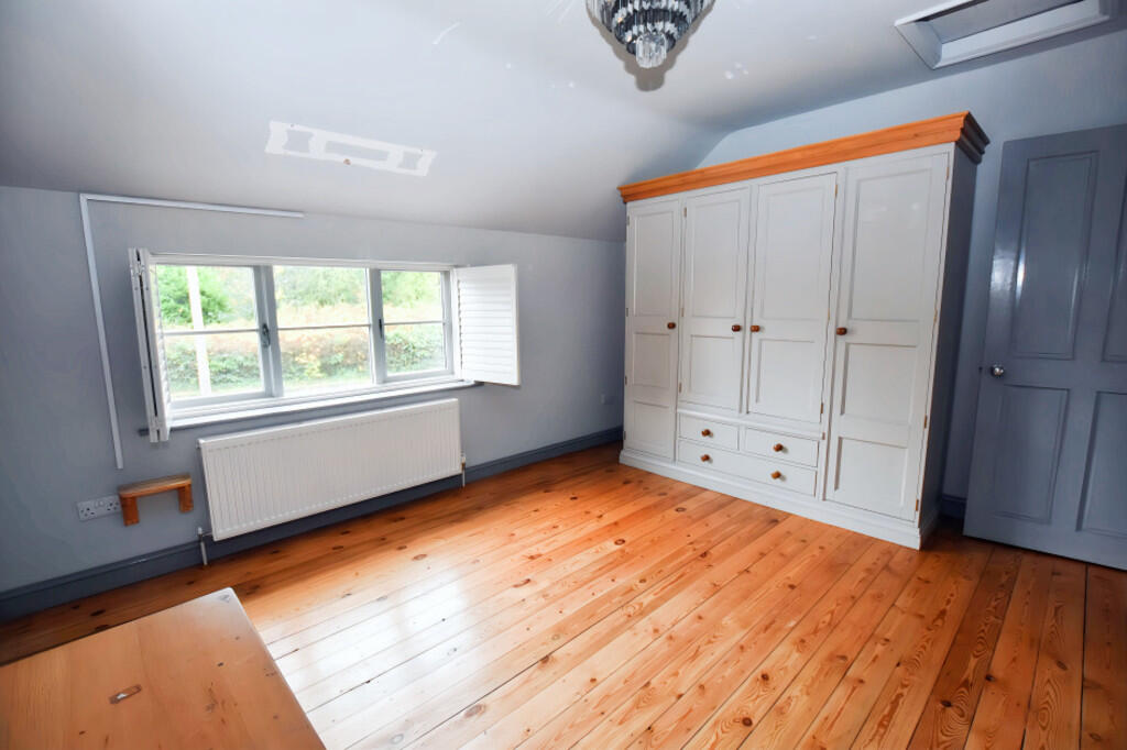 Bedroom 1a
