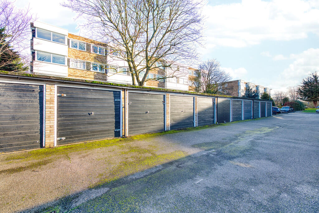 Garage2