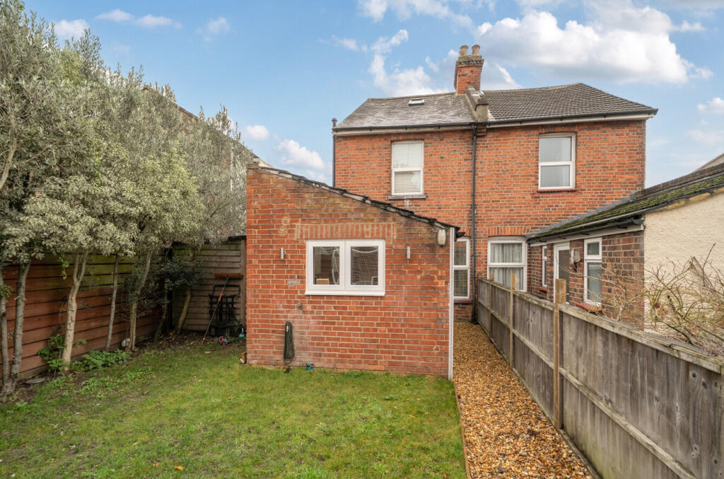 1387846-4-693c123...