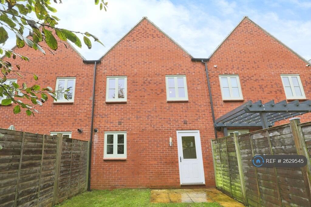 Rear Of House With Garden &amp; Shed 