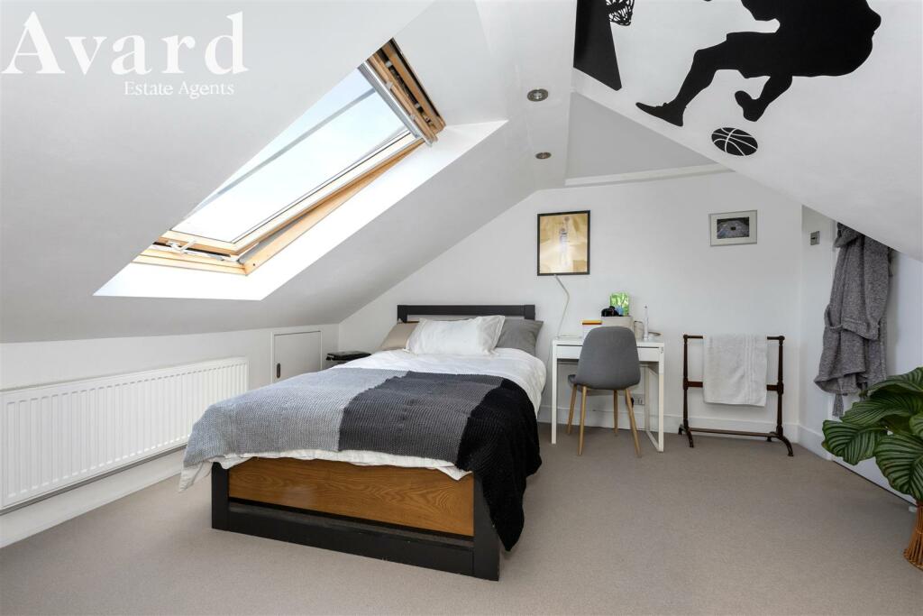 Princes Road, Avards-001.jpg