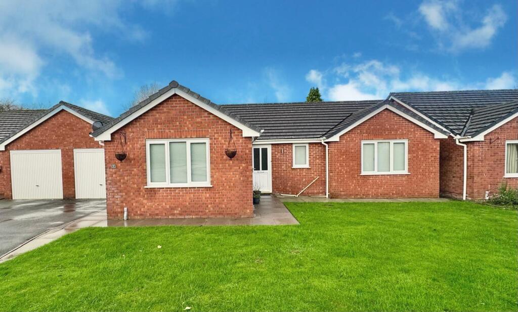 PHOTO-2025-12-10-16-02-12 (14).jpg