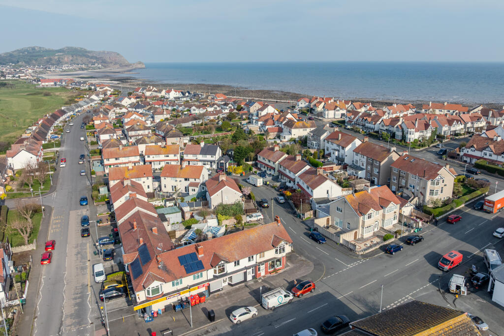 Melon-Media-11 T202506121213.jpg