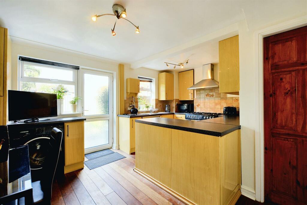 Kitchen Diner_1.jpeg