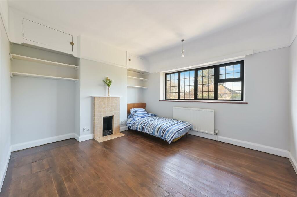 HAYES COTTAGES 4  (22).jpg