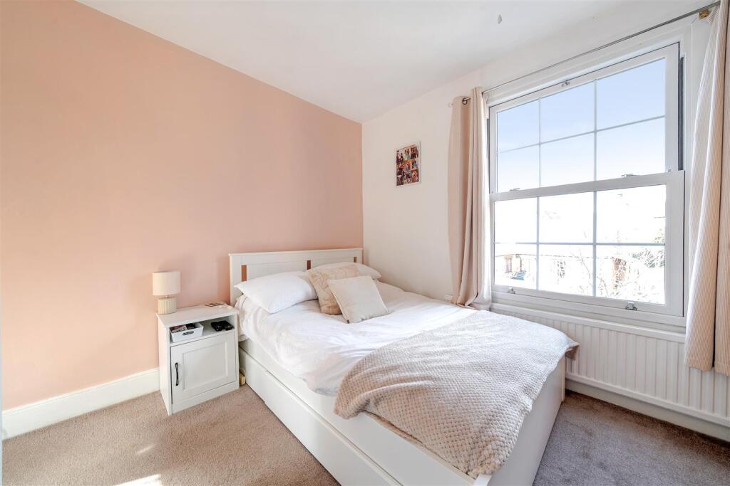 Rose Cottage, 15a Browns Yard, Towcester (7).JPG