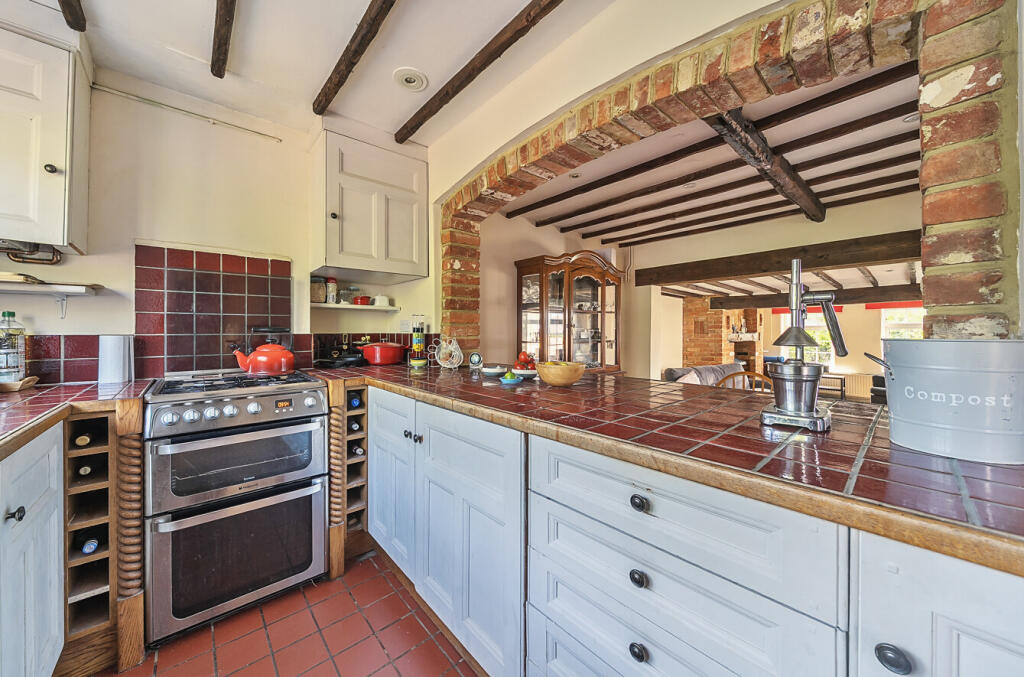 1331520-20-688349...