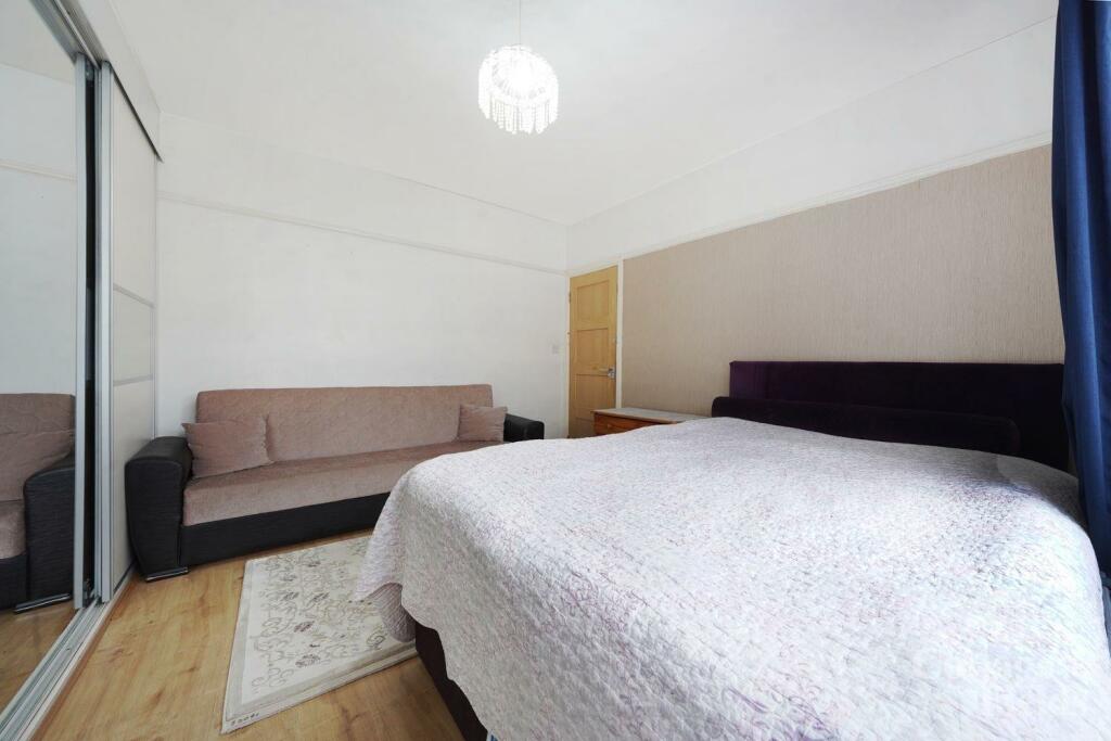 129 Tottenhall Road - eAIN5jsEuR0CAyoM26VV.jpg