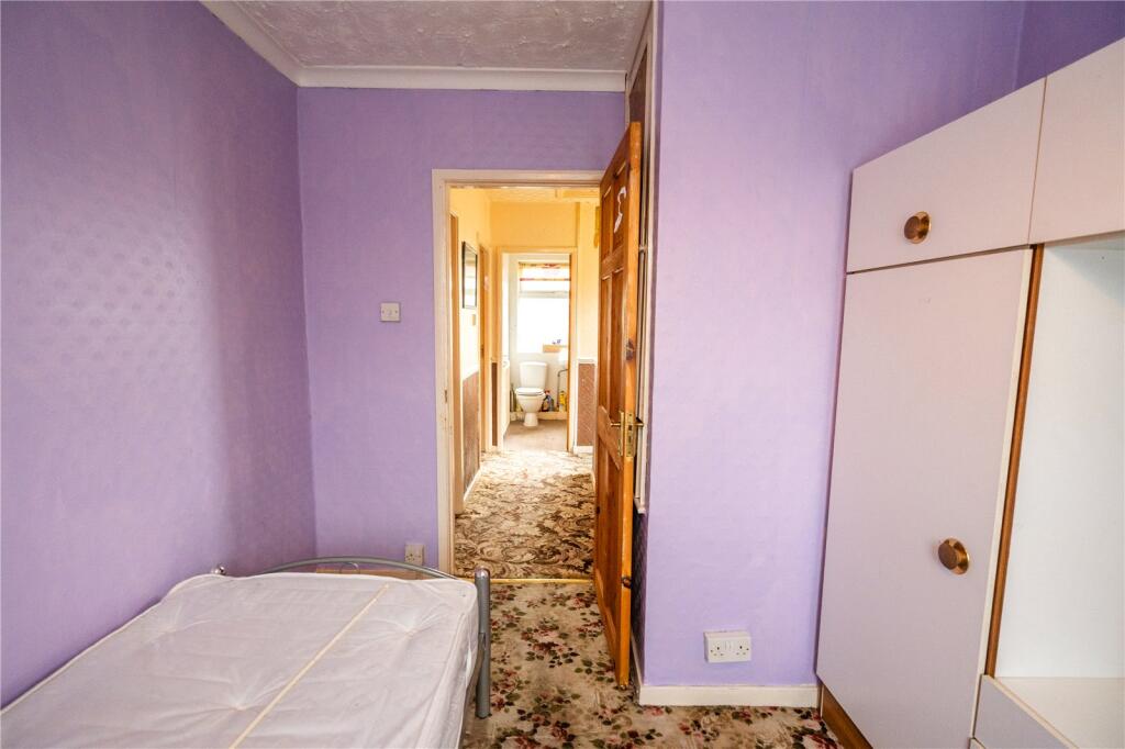 Bedroom 3 (2)