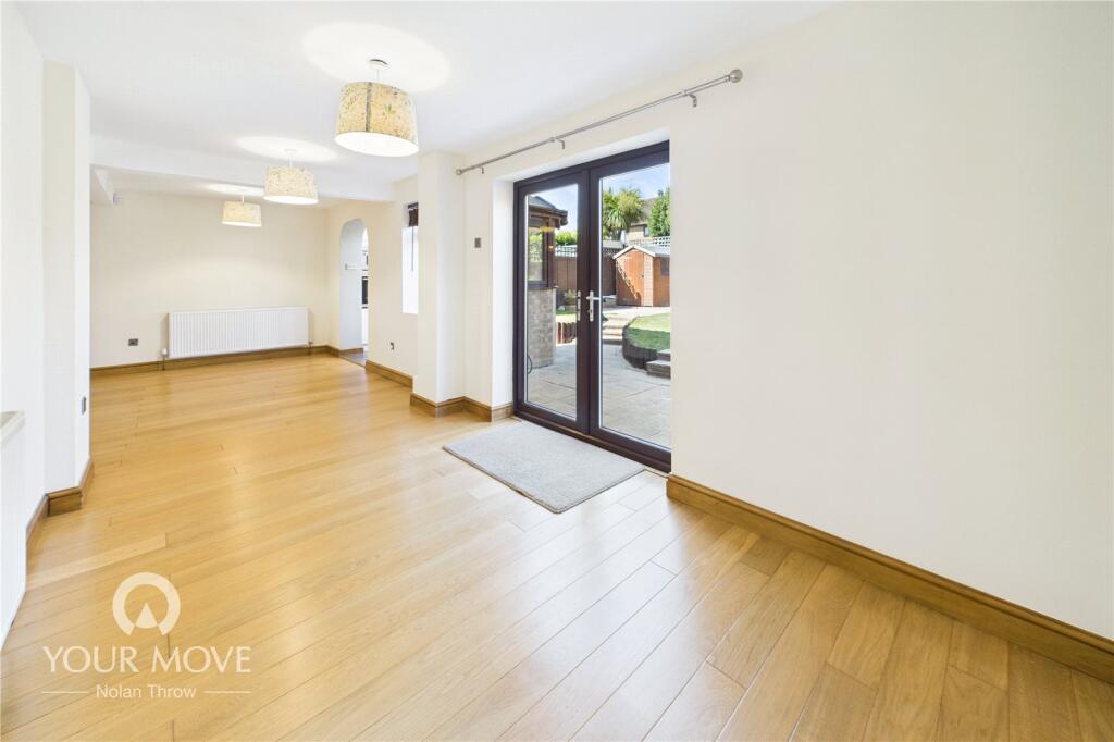 Family/Dining Room