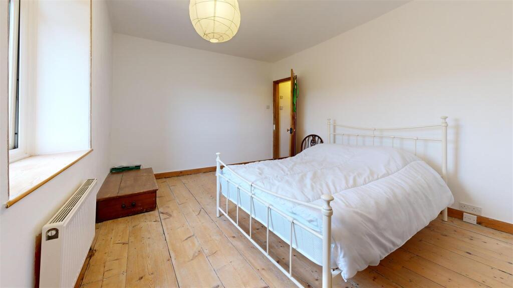 29-Grove-Road-Bedroom.jpg