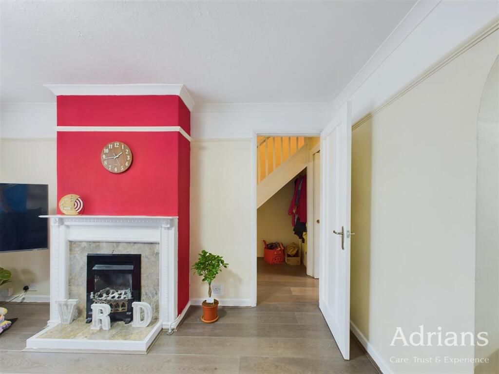 SITTING ROOM
