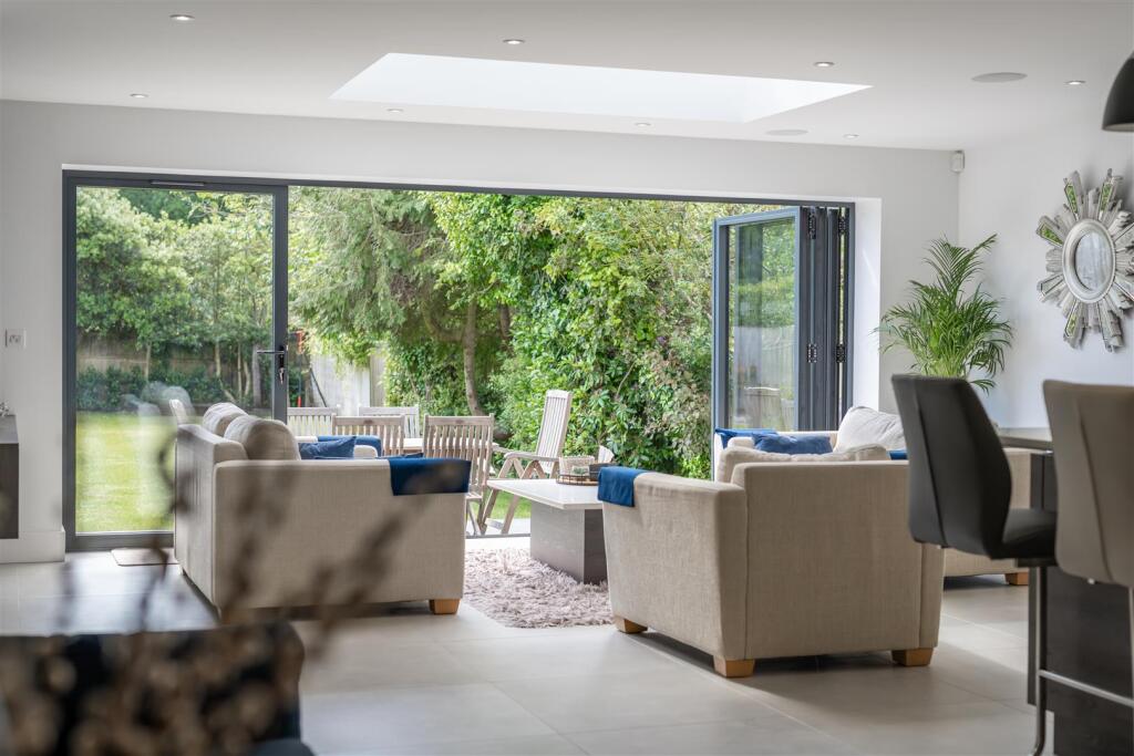 Sitting Area