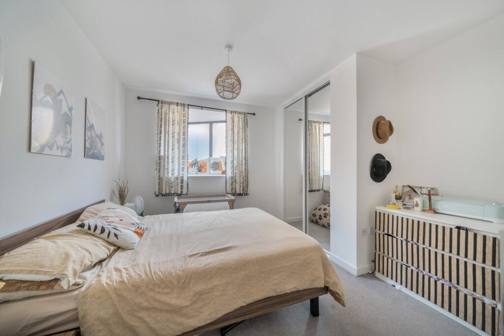 1319464-1-6866bf6...