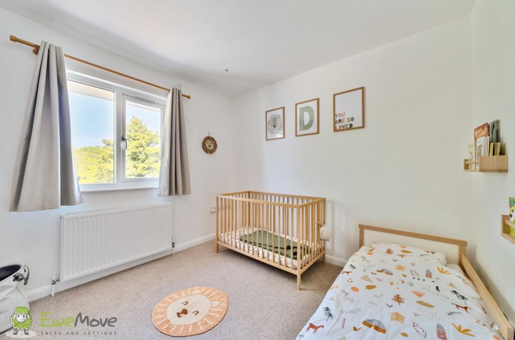 d8c2e747-1c2c-4c38-a614-7041687792f1