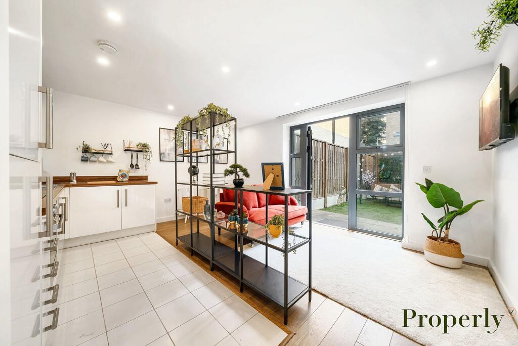 Kitchen-Reception-Garden