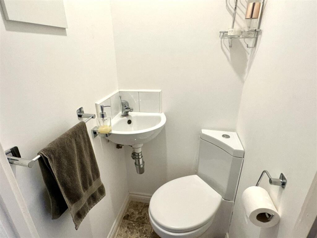 downstairs wc