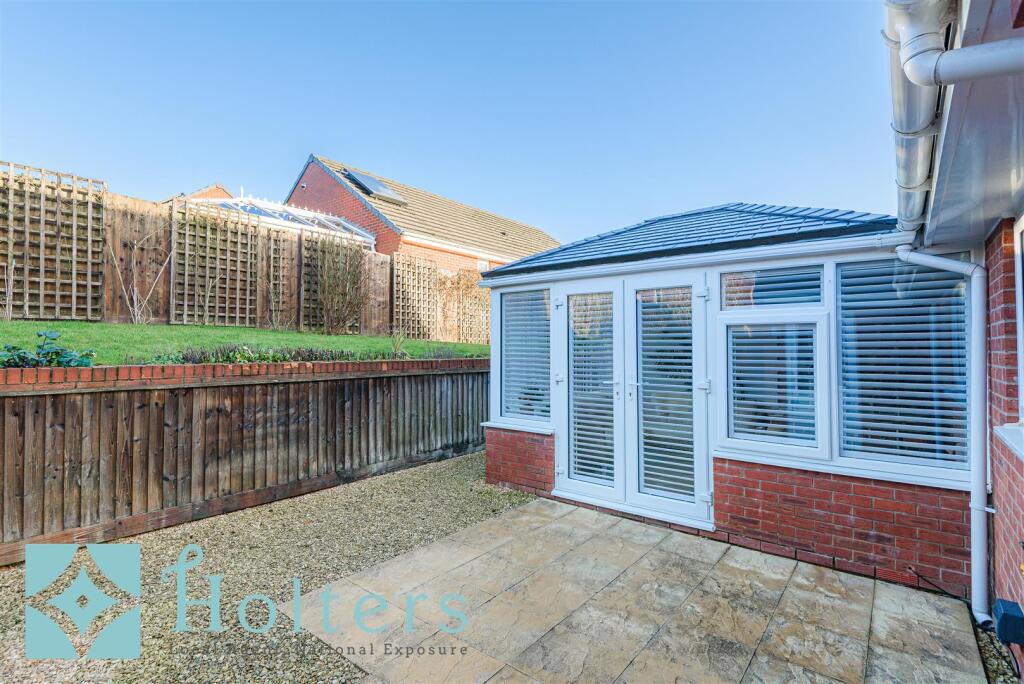 10 Highnam Crescent, Clee Hill-20.jpg