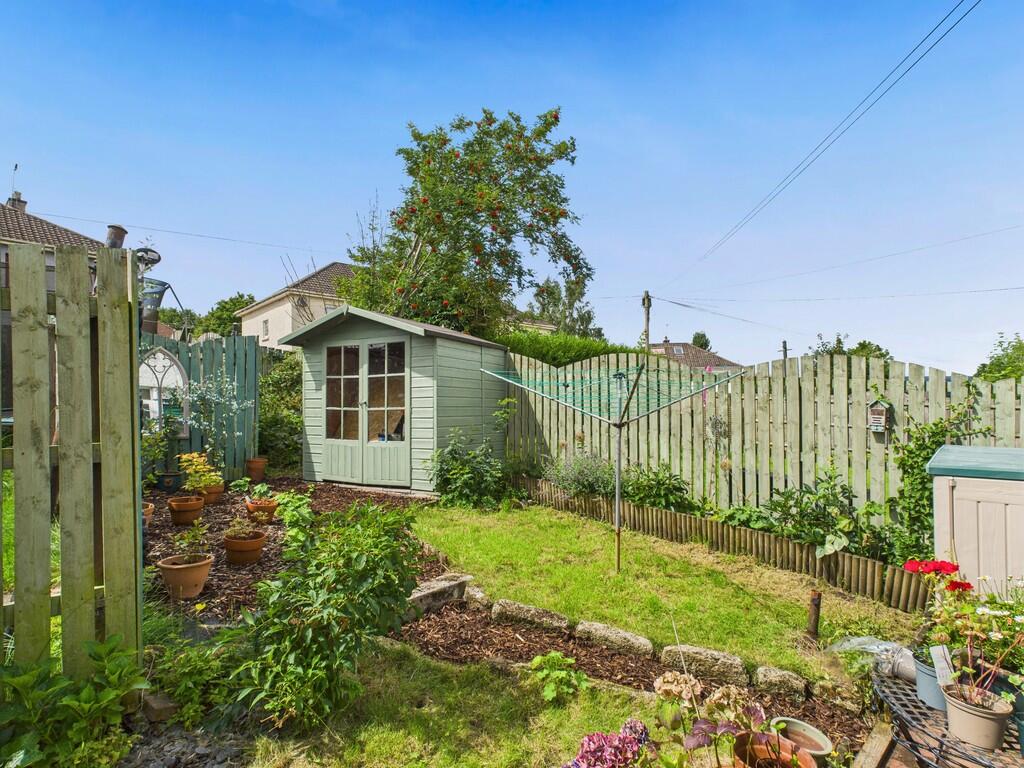 CAM05526G0-PR0011...