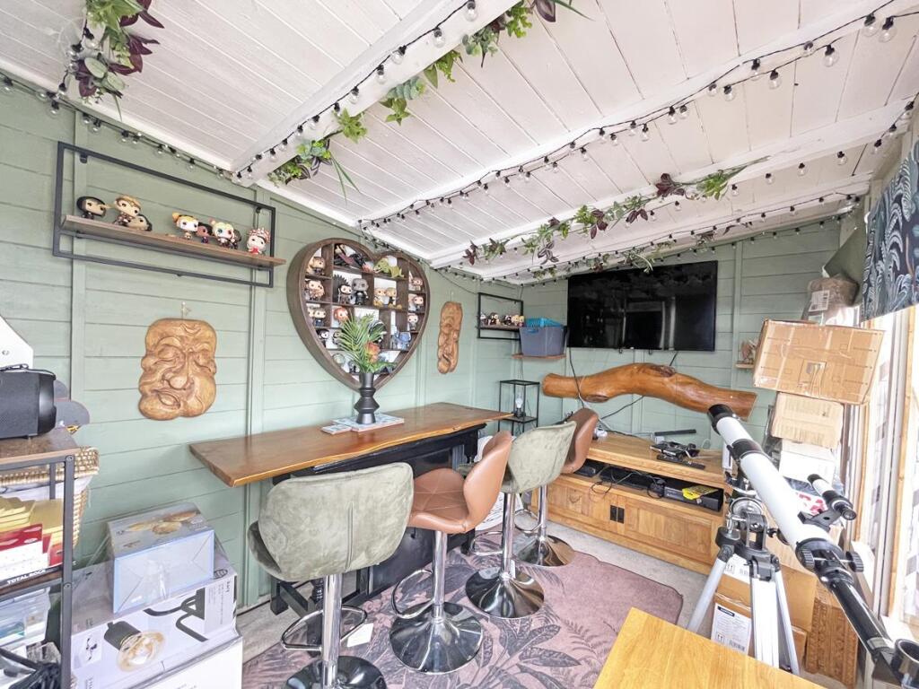 Budshead Road 121 - Garden 4.jpg