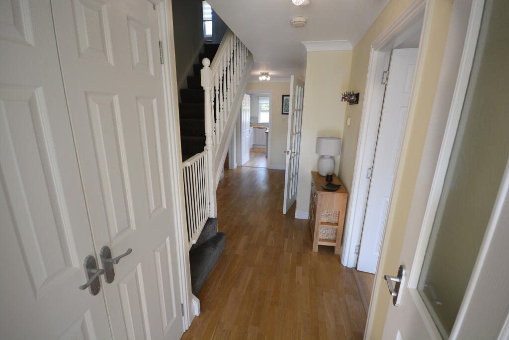 Ground Hallway 1