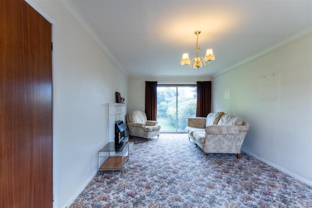 10 Orchard Drive-004.jpg