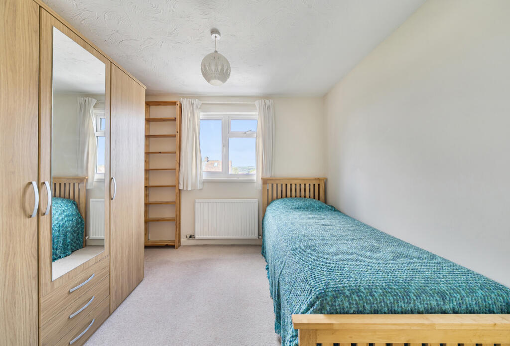 1350718-19-68c436...