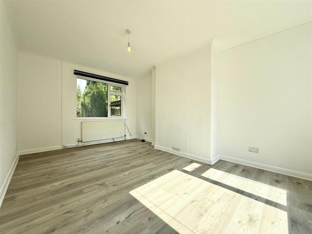 Lounge (4).jpg