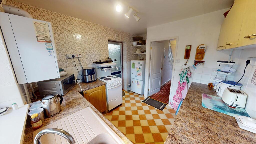 Kendal Drive Kitchen