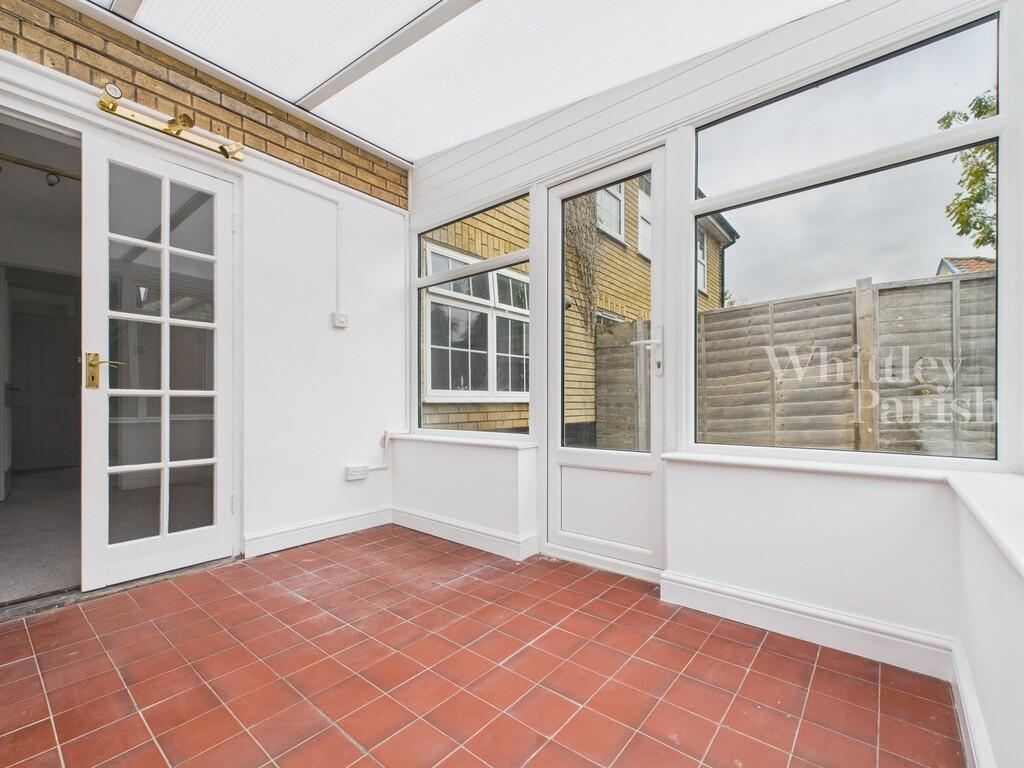 CAM01915G0-PR0606...