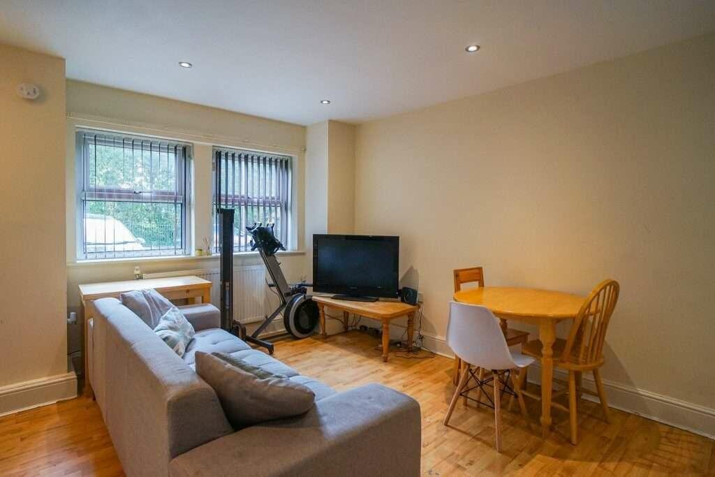 6_Harcourt_Road