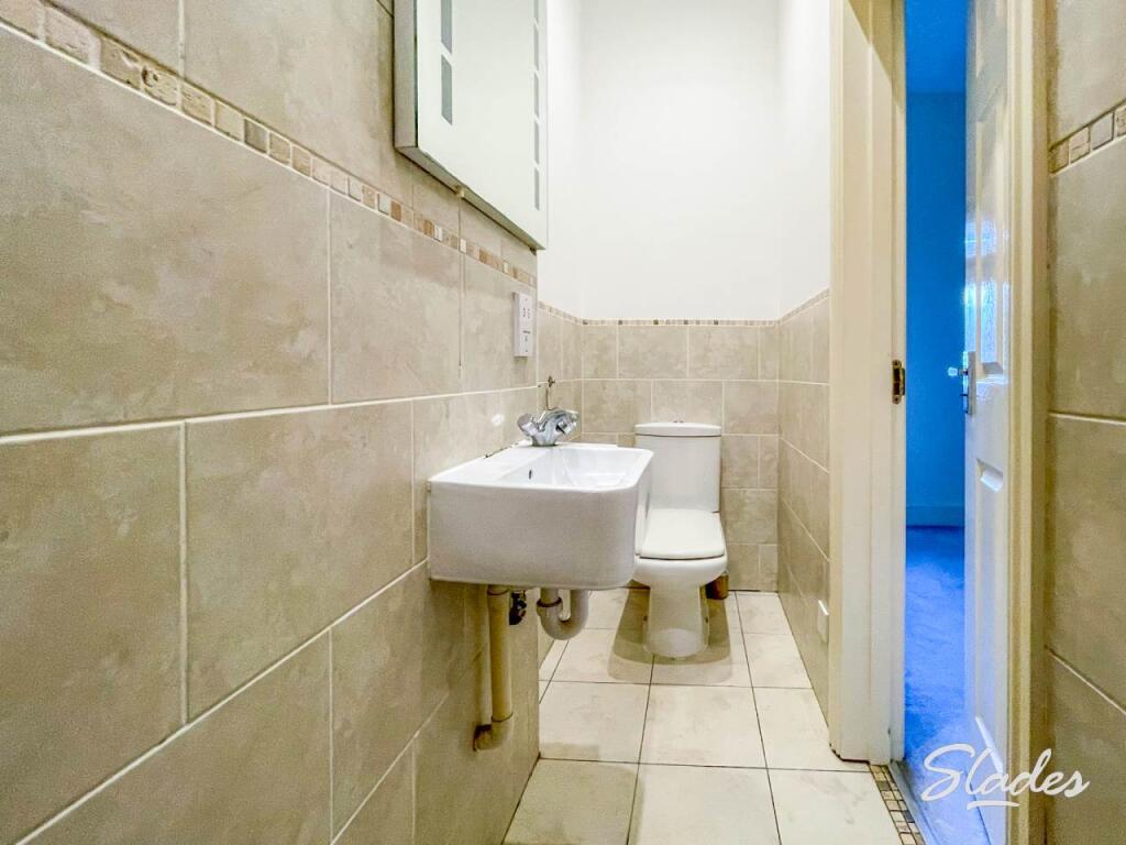 9 water en-suite 3