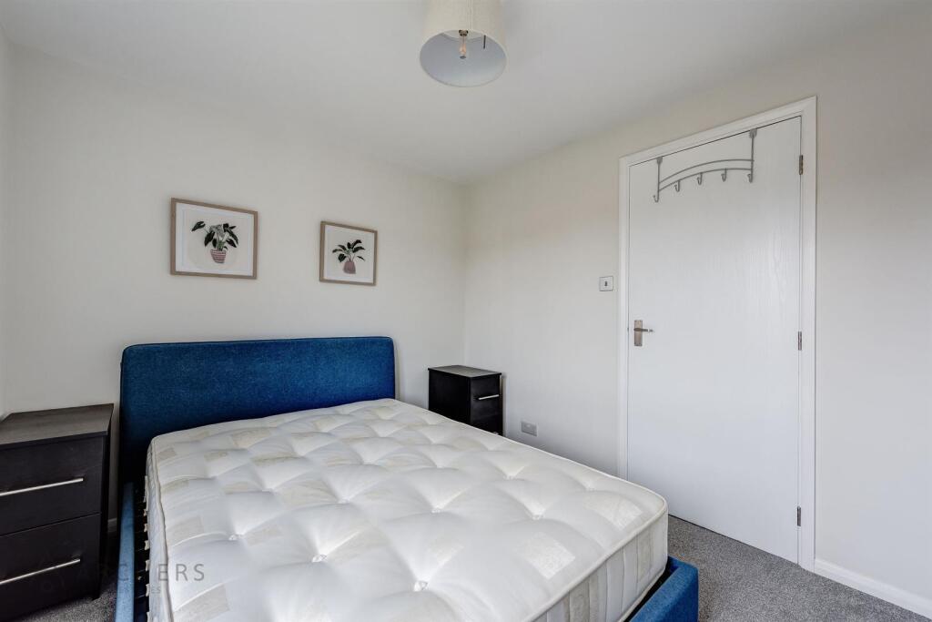 21HallamChase(Interior)-9.jpg