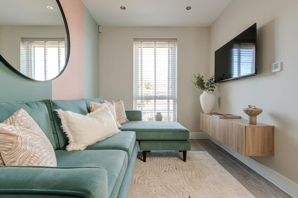 Dedicated snug, study or play room on the ground floor