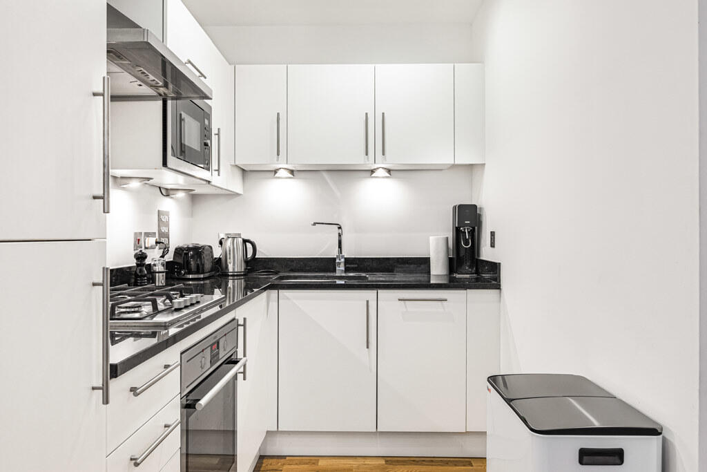 Reception/Kitchen