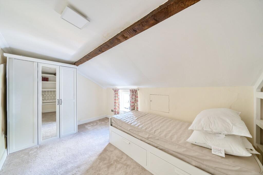 bed 2,2