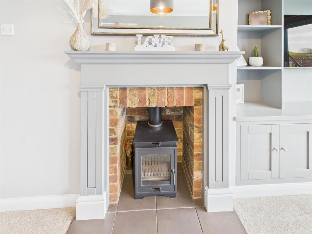 log burner .jpg